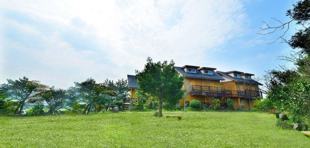 แอทเทน เพนชั่น Villa เมืองเชจู ภายนอก รูปภาพ
