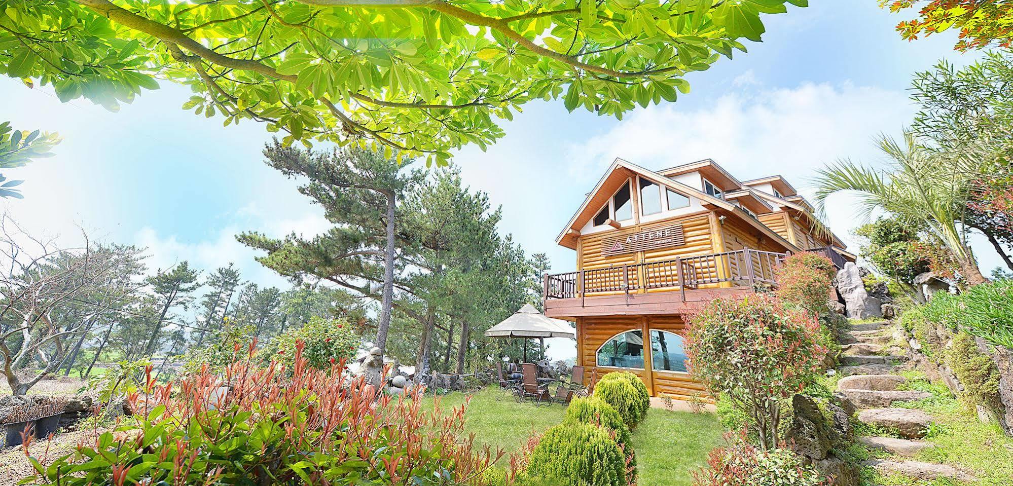 แอทเทน เพนชั่น Villa เมืองเชจู ภายนอก รูปภาพ